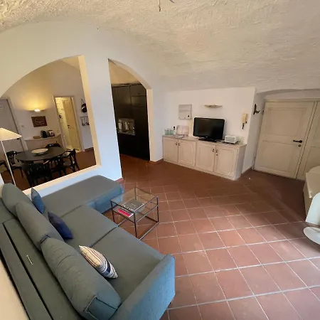 Gina App 6060 Apartment Brissago